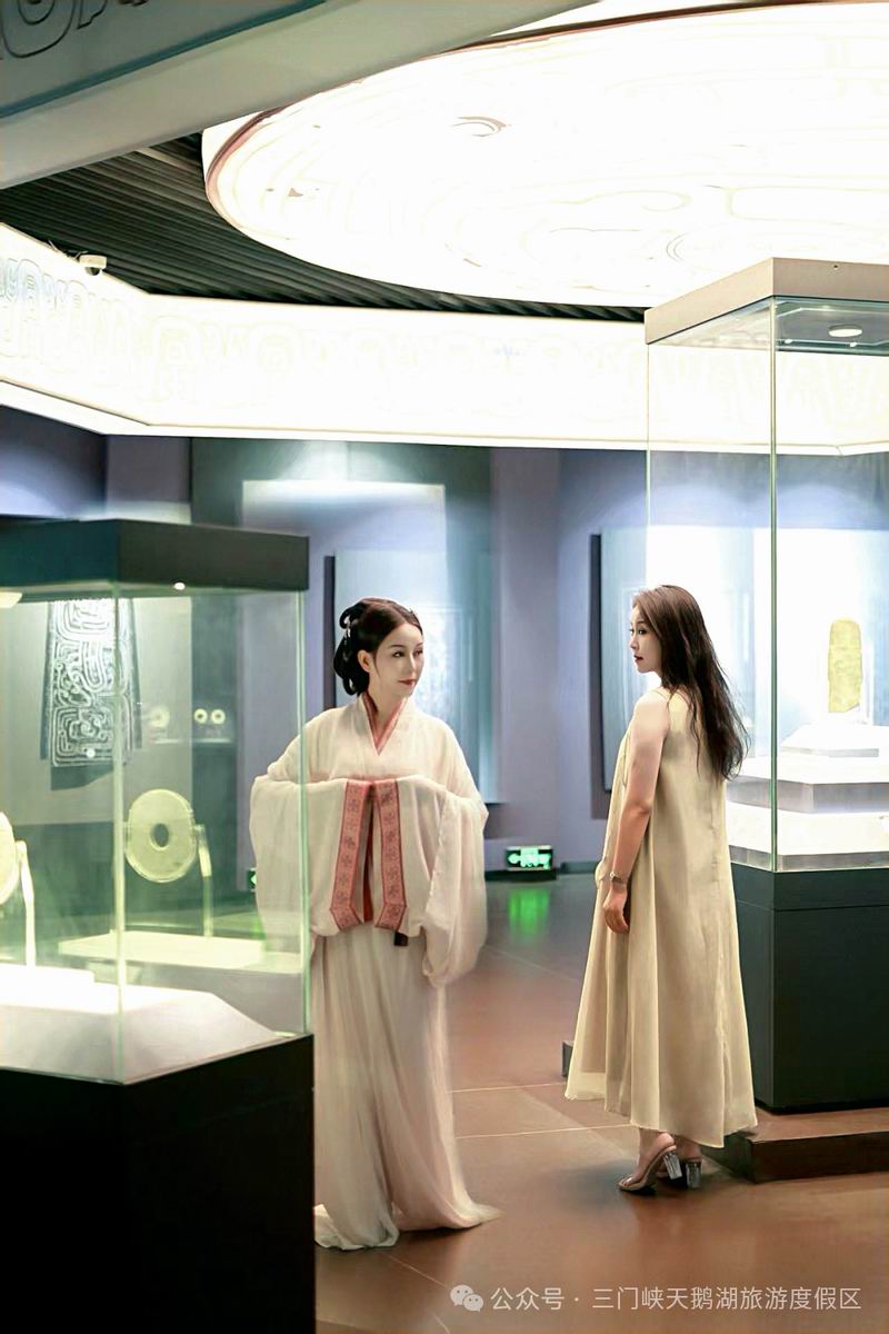 穿越千年，邂逅汉服之美——虢国博物馆汉服妆造体验邀您共赴古风之约