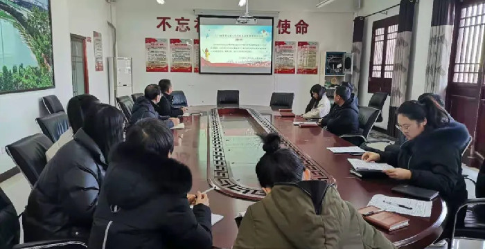 黄河公园管理处组织学习《三门峡市文明行为促进条例》