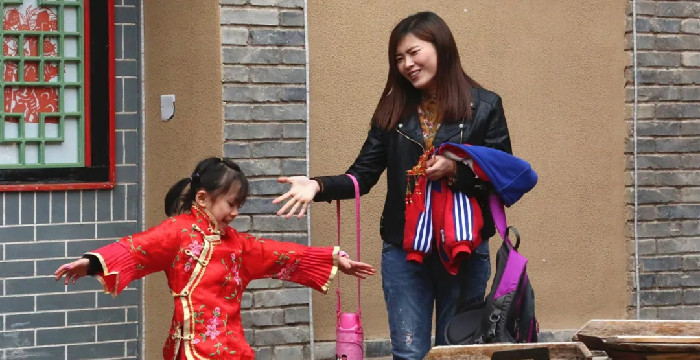 到了陕州地坑院才知道，这才是假期陪伴孩子该有的样子